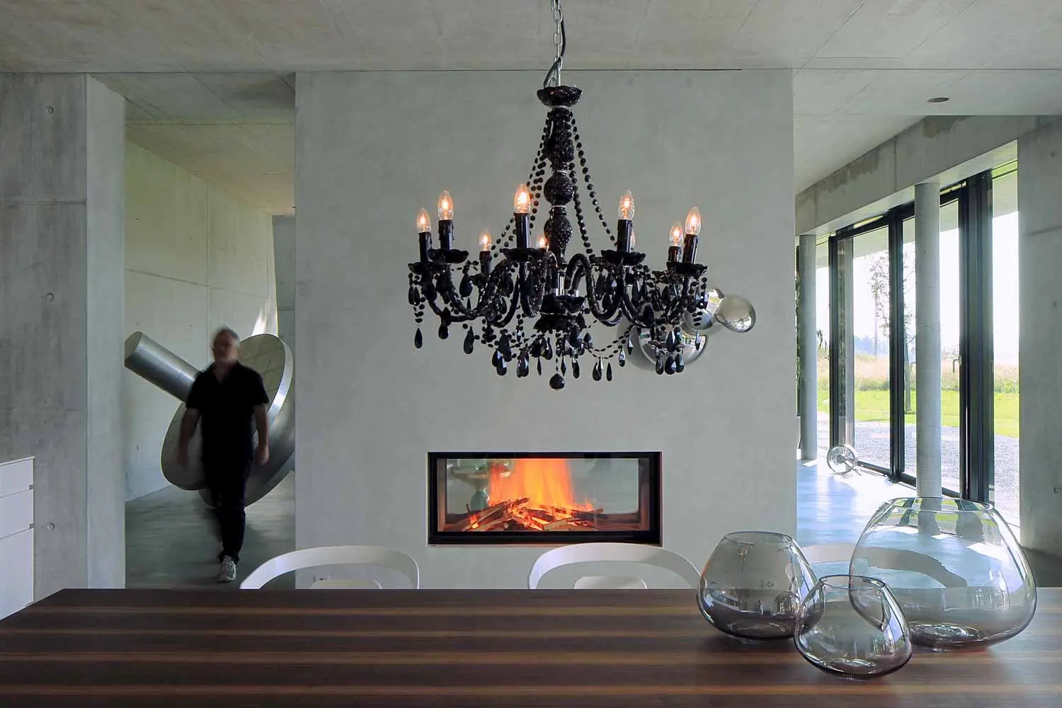 Designofen mit Stahlverkleidung